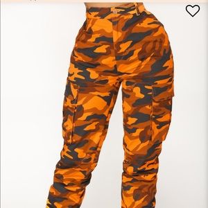 CAMO JOGGERS